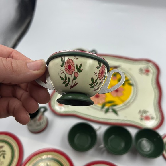 Antique 1930's Tin Ohio Art Co. Bryan Ohio Tea Set 14 Pieces Floral Pattern USA - Picture 8 of 11